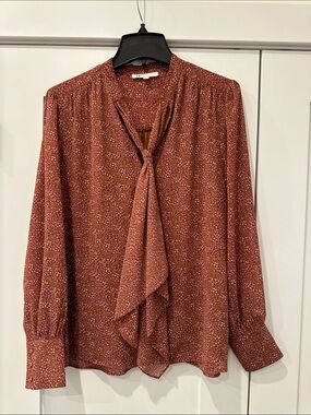 DR2 Rust Speckled Tie-Neck Blouse